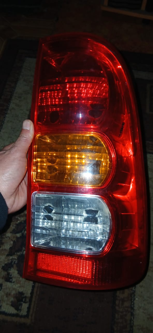 Toyota hilux d4d rear tail light - Private Seller Toyota hilux d4d rear tail light - Private Seller