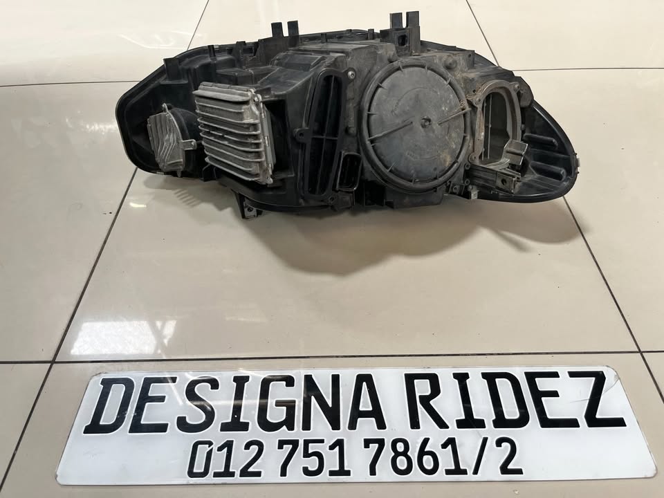 BMW F82 M4 FRONT LEFT ADAPTIVE LED HEADLIGHT AVAILABLE. - Private Seller BMW F82 M4 FRONT LEFT ADAPTIVE LED HEADLIGHT AVAILABLE. - Private Seller