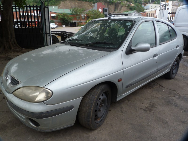 Renault Megane I 1.6 16V Manual - 2000 STRIPPING FOR SPARES - Private Seller Renault Megane I 1.6 16V Manual - 2000 STRIPPING FOR SPARES - Private Seller