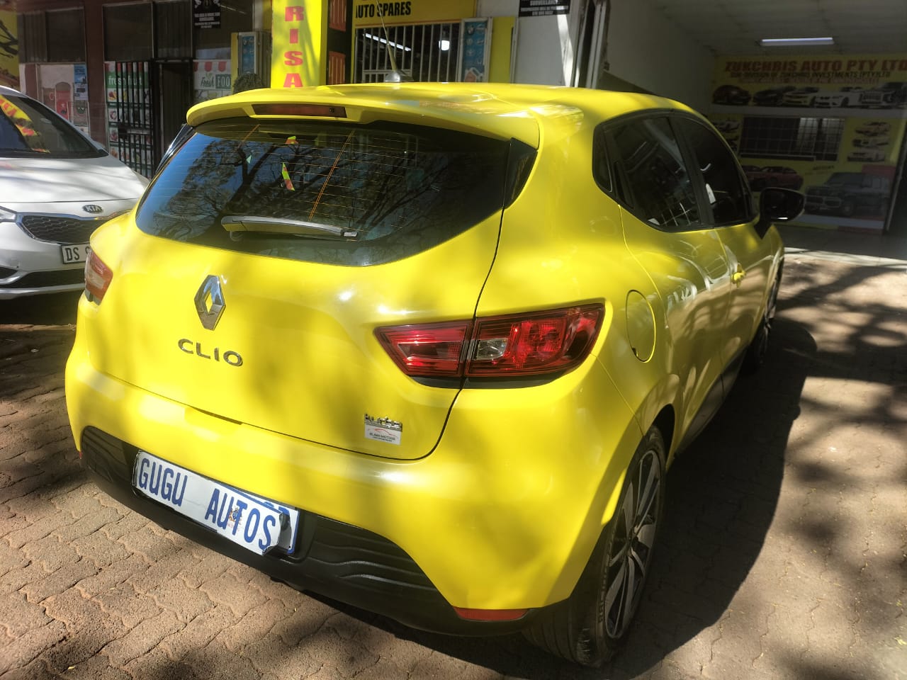 2015 RENAULT CLIO 900T 1.292,000KM GOT SERVICE BOOK