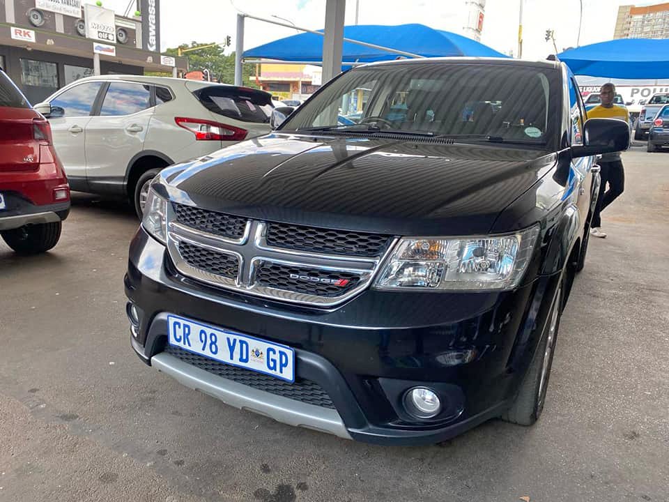 2014 DODGE JOURNEY 3.6V 7SEATER AUTOMATIC 2014 DODGE JOURNEY 3.6V 7SEATER AUTOMATIC