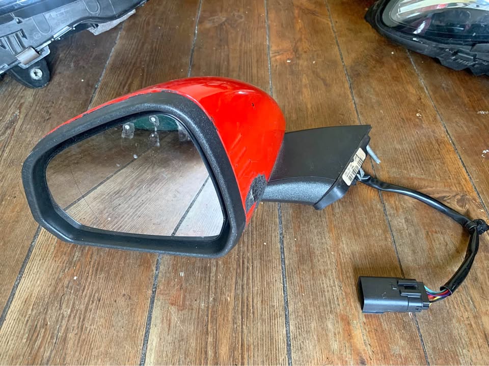 Ford Mustang side mirror LHS