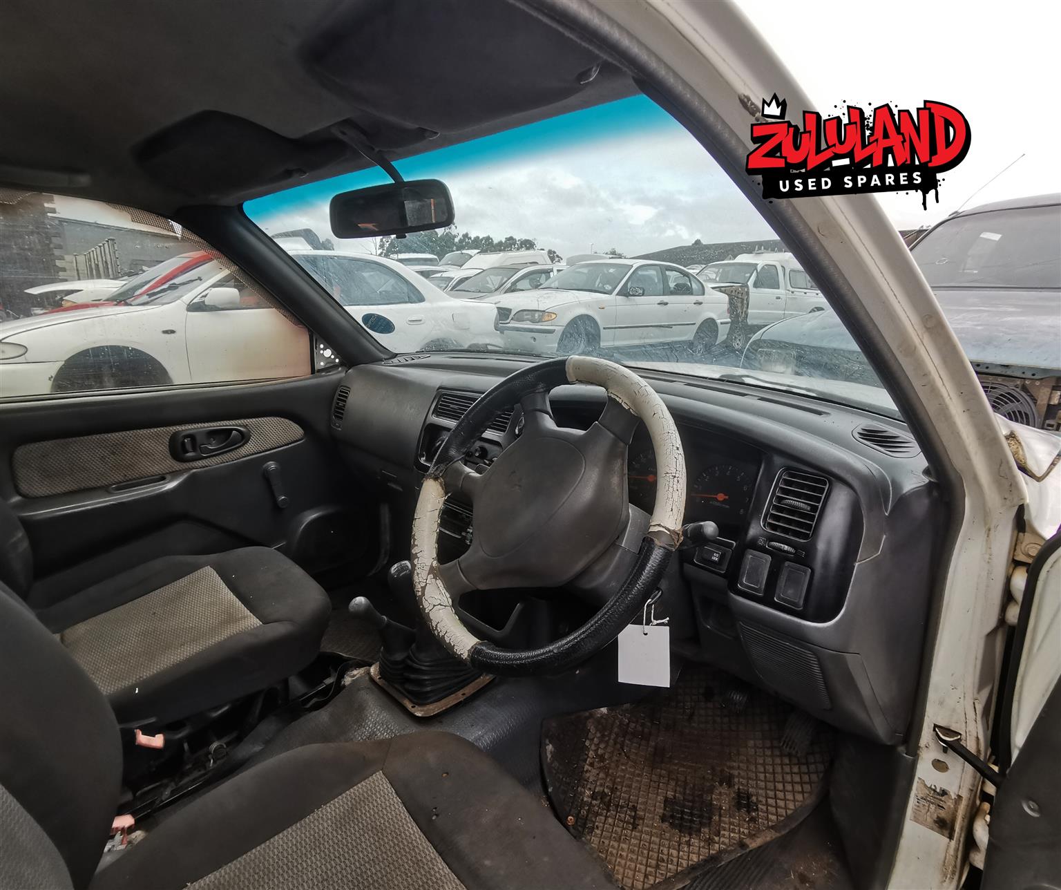 1999 Mitsubishi Colt 2.4i 4WD - Stripping for Spare Parts