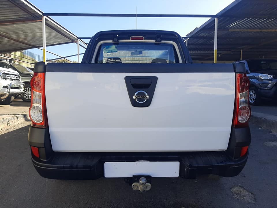 2015 Nissan Np200 1.6i Bakkie