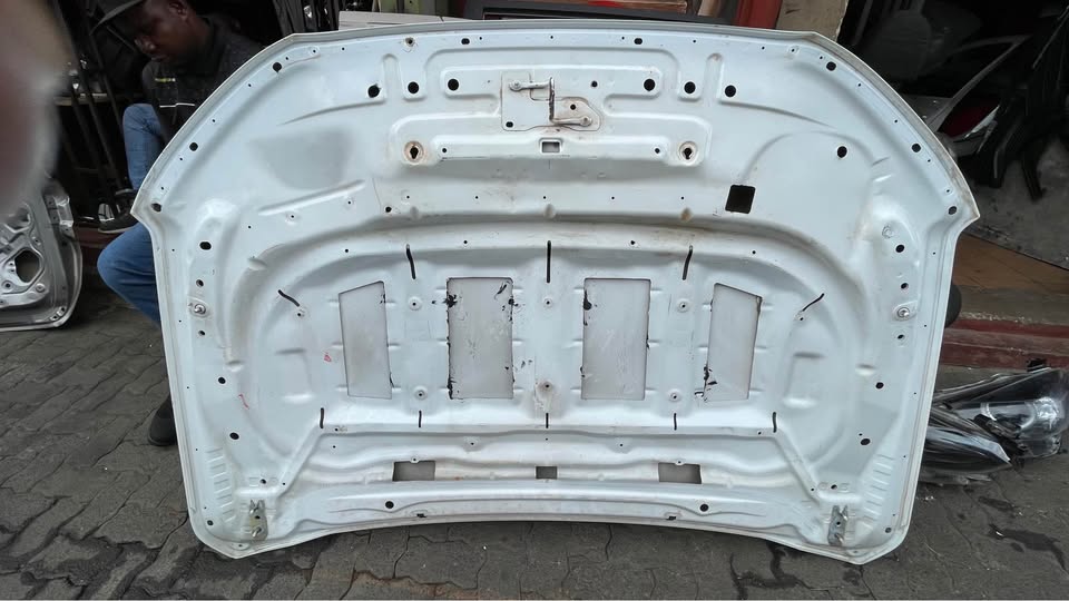 Ford Ranger T7/T8 Bonnet - Private Seller Ford Ranger T7/T8 Bonnet - Private Seller