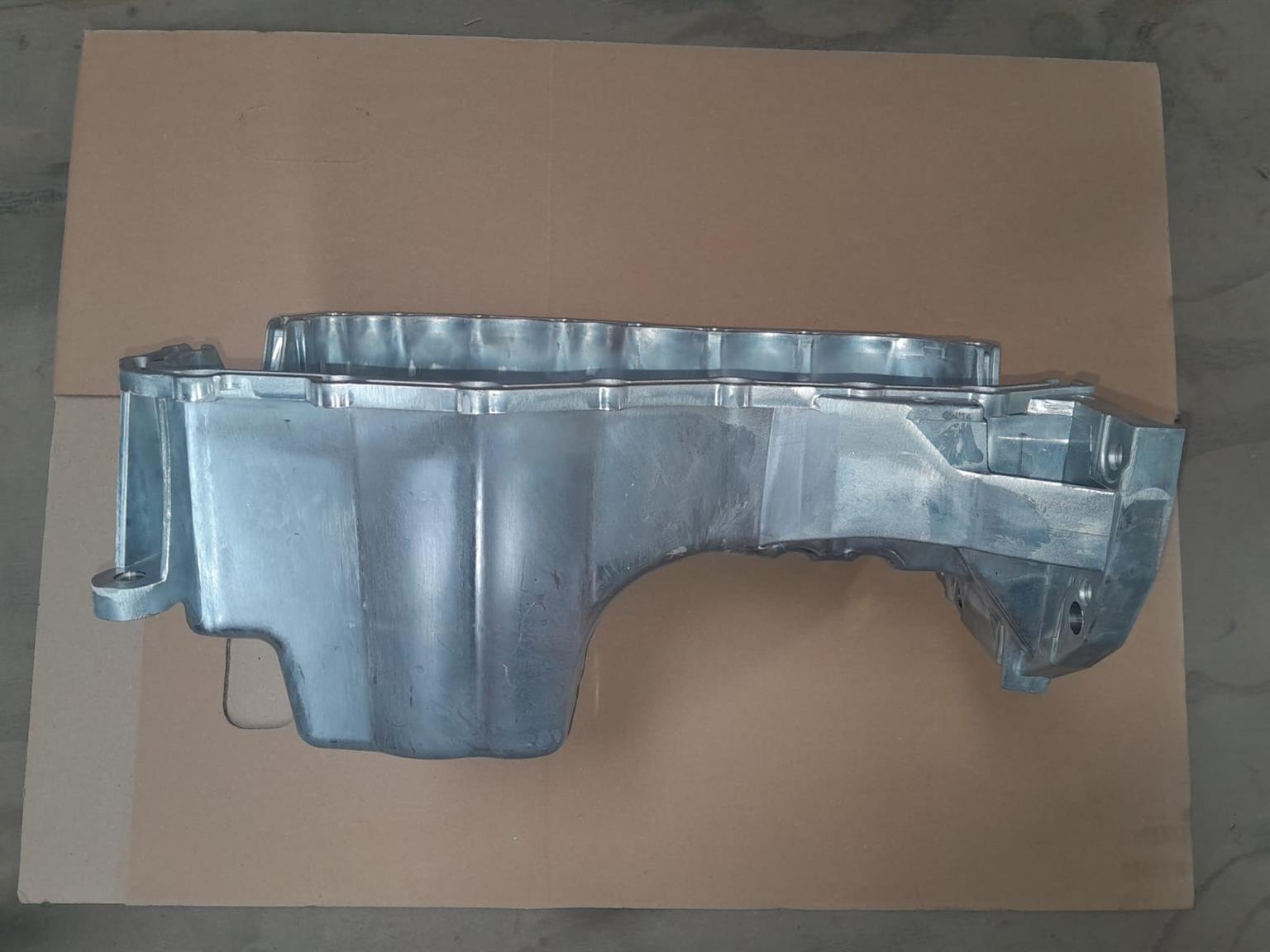 Nissan NP200 1.6L (K7M) oil sump for sale - Private Seller