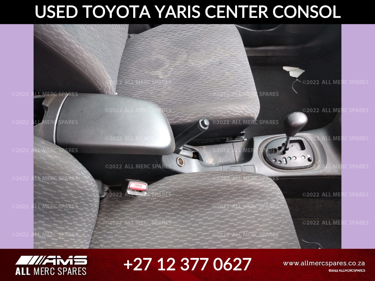 Used Toyota Yaris Centre Console for Sale - Private Seller Used Toyota Yaris Centre Console for Sale - Private Seller
