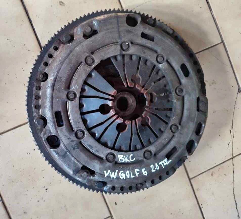 Golf 5 2.0tdi Dual mass flywheel