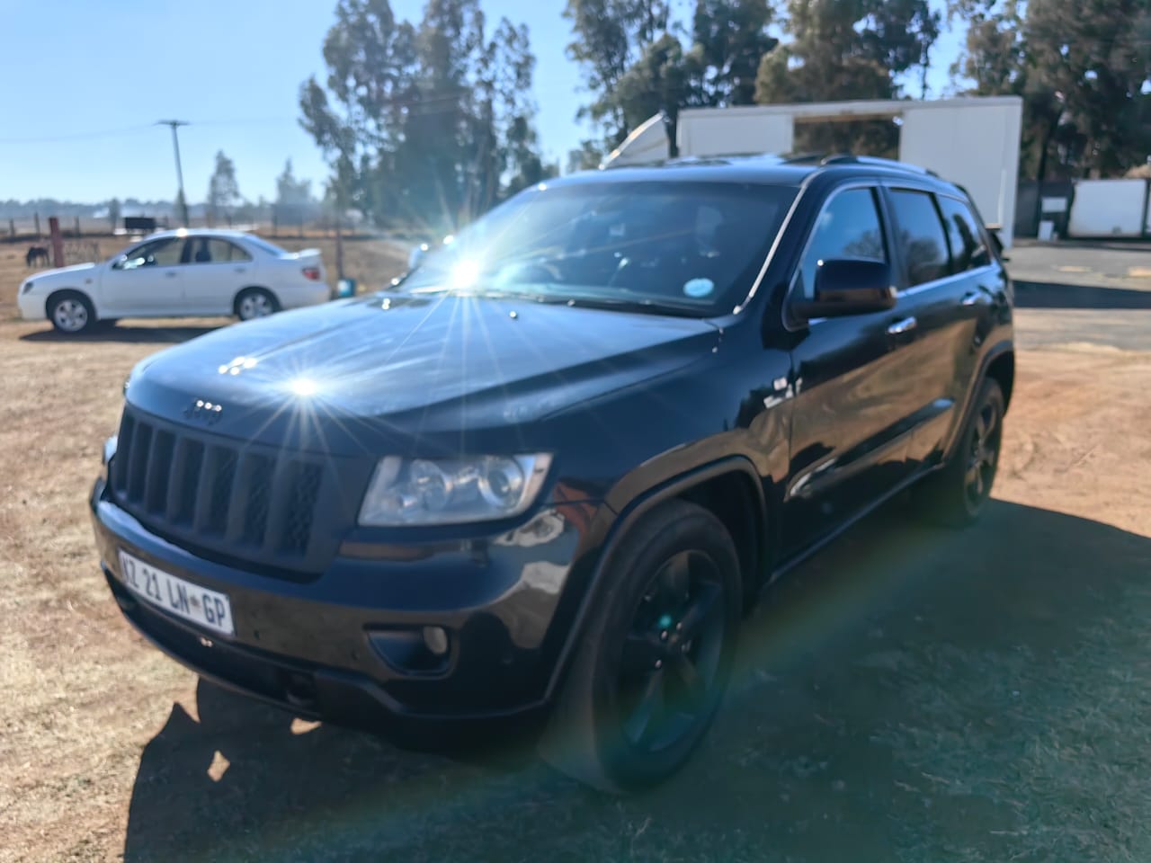 Used 2011 Jeep Grand Cherokee 3.6L Overland - Private Seller Used 2011 Jeep Grand Cherokee 3.6L Overland - Private Seller