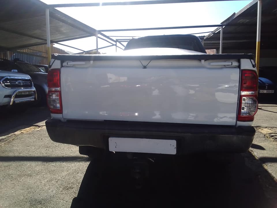 2013 Toyota Hilux 2.5D D4D 4x2 single Cab