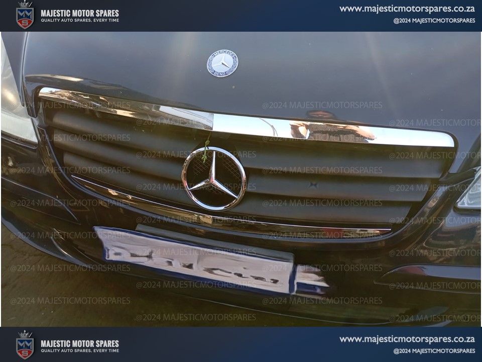 Mercedes-Benz A170 W169 Radiator Grill for Sale - - Private Seller Mercedes-Benz A170 W169 Radiator Grill for Sale - - Private Seller