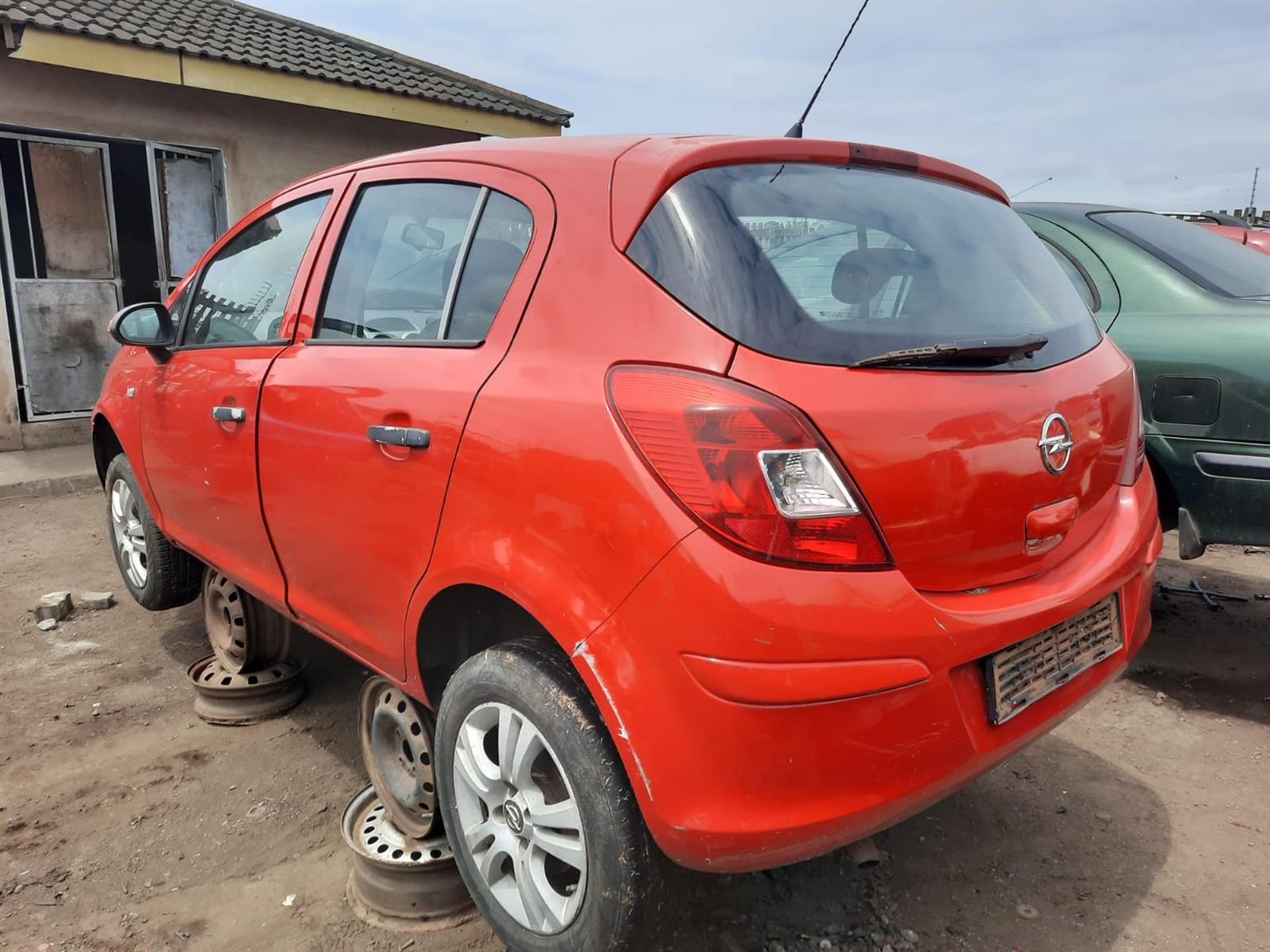 2011 Opel Corsa 1.4 16valve - Stripping for Spares.