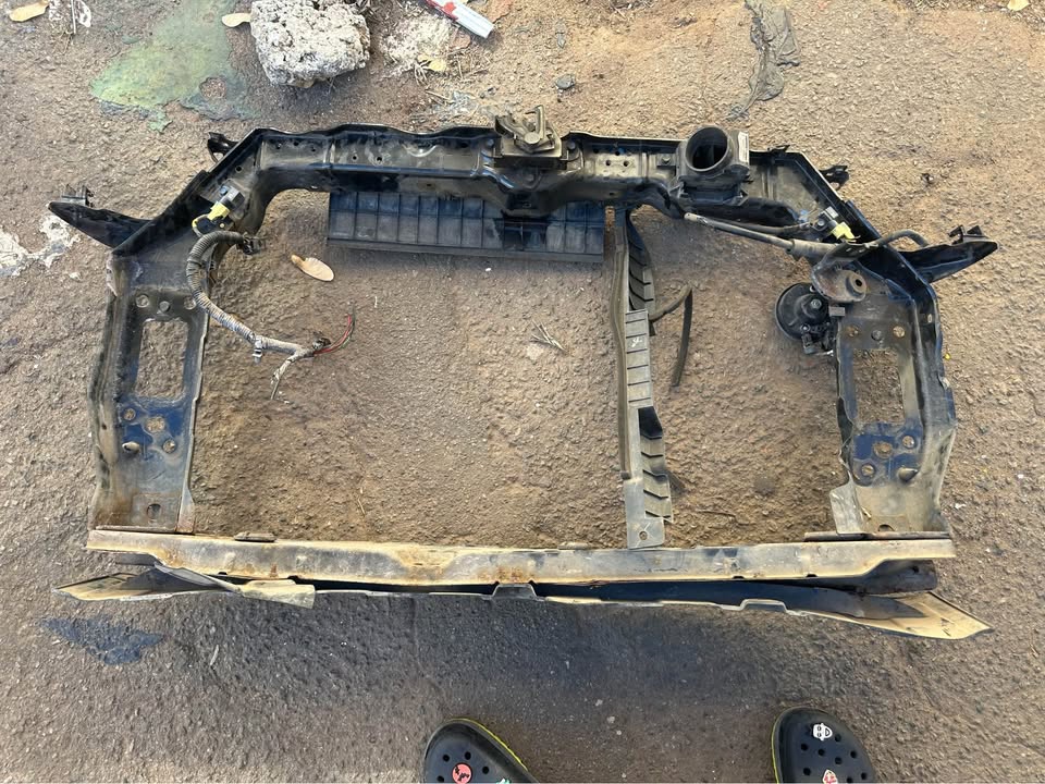 Hyundai Atos new shape cradle - Private Seller Hyundai Atos new shape cradle - Private Seller
