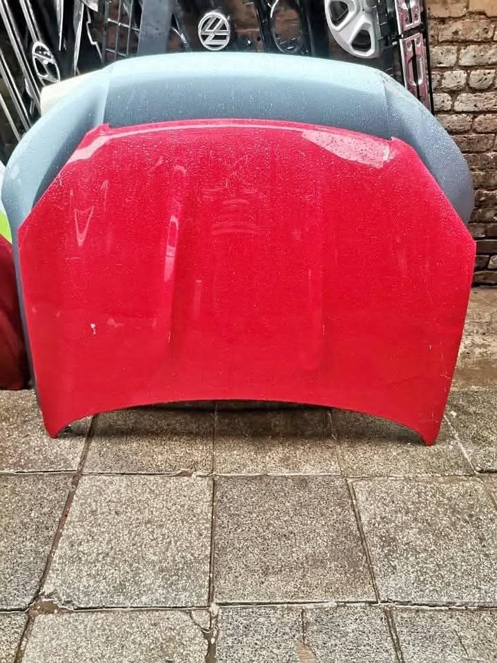 Nissan QUSHQAI Bonnet. Used Auto Body Spare Parts At Sema Spare Center. - Private Seller Nissan QUSHQAI Bonnet. Used Auto Body Spare Parts At Sema Spare Center. - Private Seller
