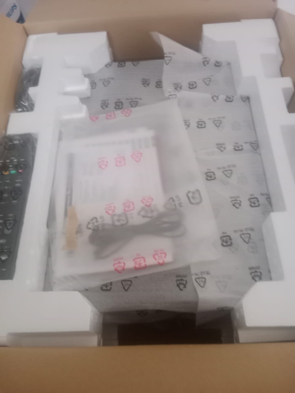 Yamaha RX V6 8k HDMI AV receiver