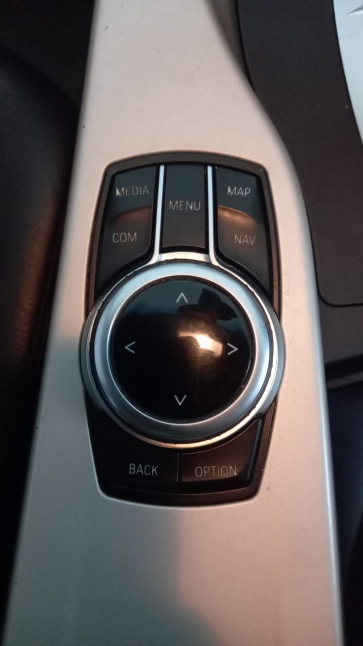 2018 BMW 3 Series 318i Auto