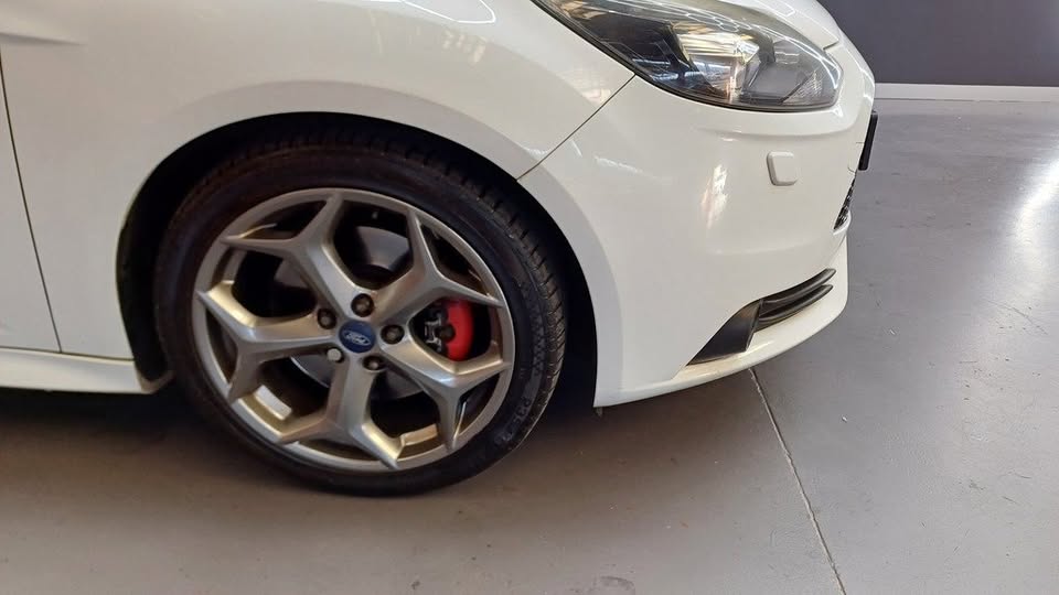2015 Ford focus 2.0 gtdi st3 (5dr)