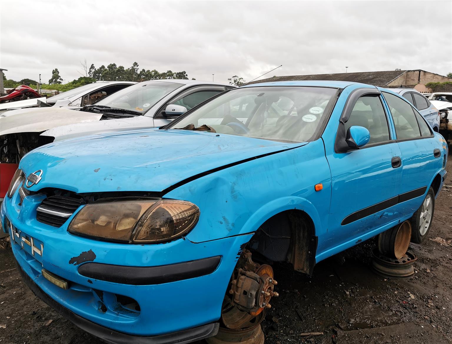 Stripping 2002 model, Nissan Almera 1.6 for spares