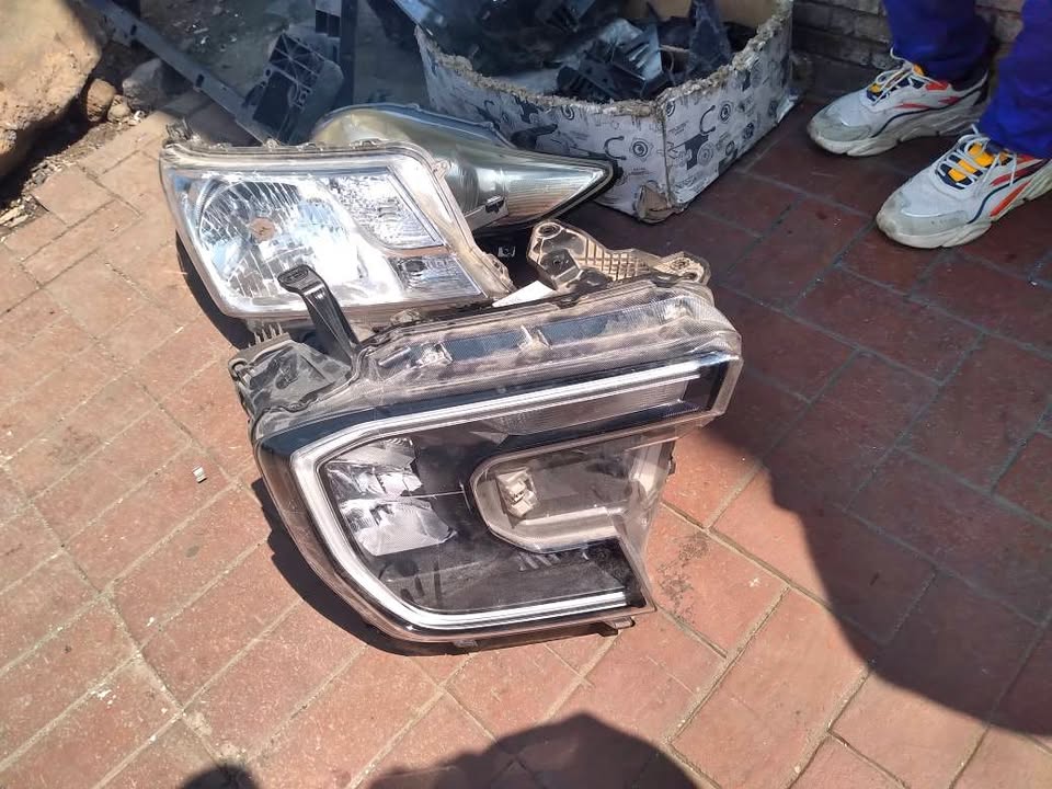 Ford Ranger head light normal for Sale whatsapp - Private Seller Ford Ranger head light normal for Sale whatsapp - Private Seller