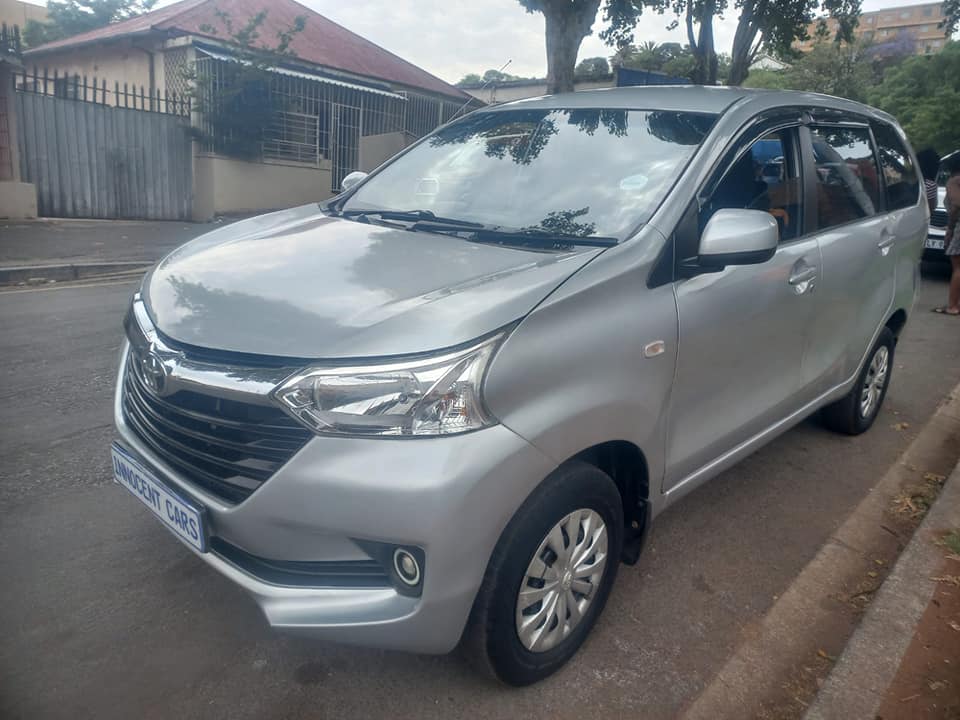 2018 TOYOTA AVANZA 1.5 PETROL, MANUAL, SILVER COLOR, MILEAGE 116000KMS