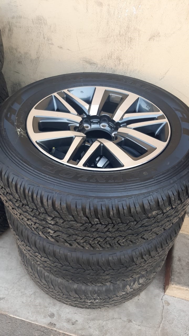 Toyota Hilux/Fortuner 18" original mags with used 265/60/18 Dunlop to use for s - Private Seller Toyota Hilux/Fortuner 18" original mags with used 265/60/18 Dunlop to use for s - Private Seller
