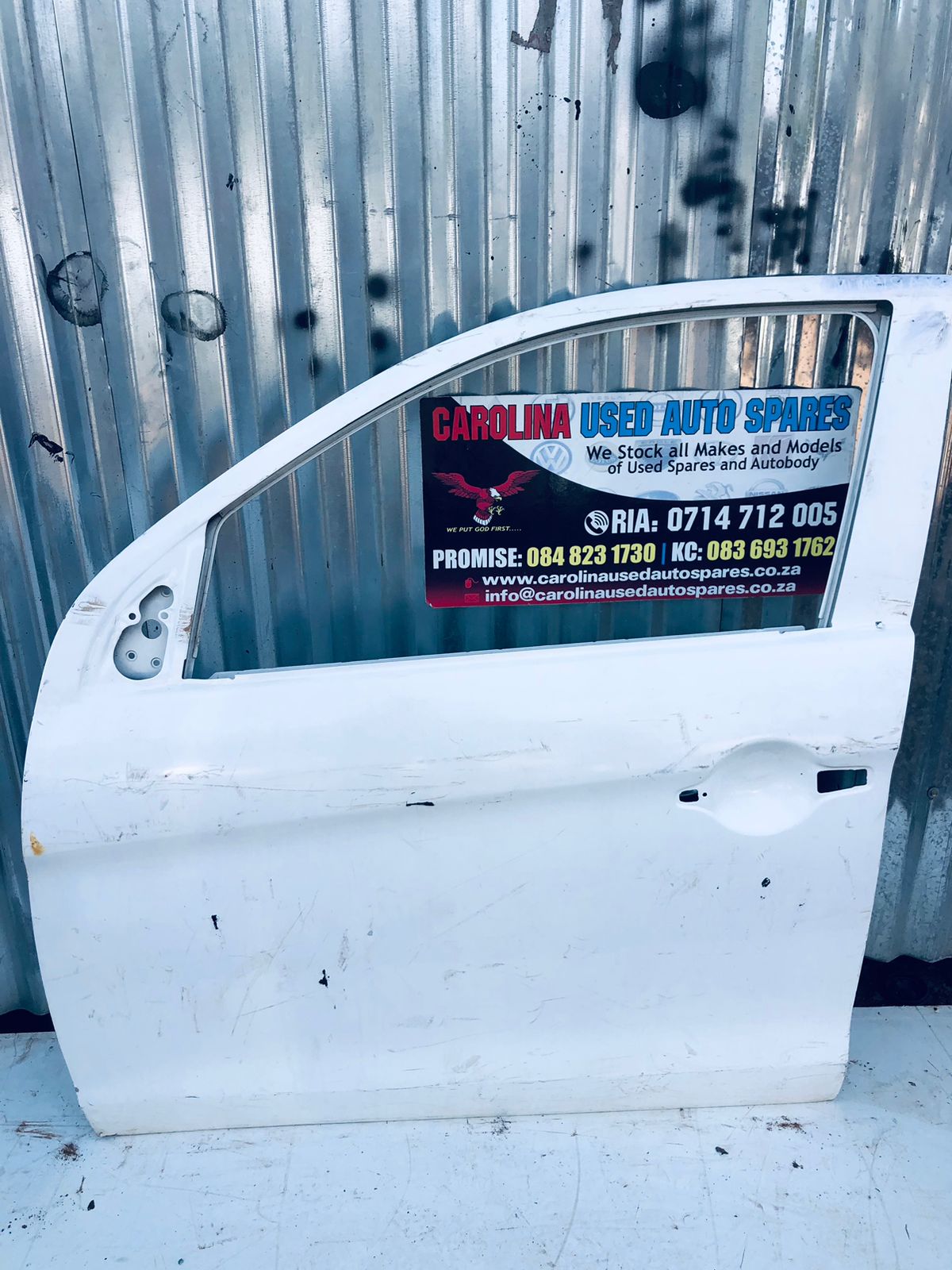 Mitsubishi ASX Left Side Front Door - Private Seller Mitsubishi ASX Left Side Front Door - Private Seller