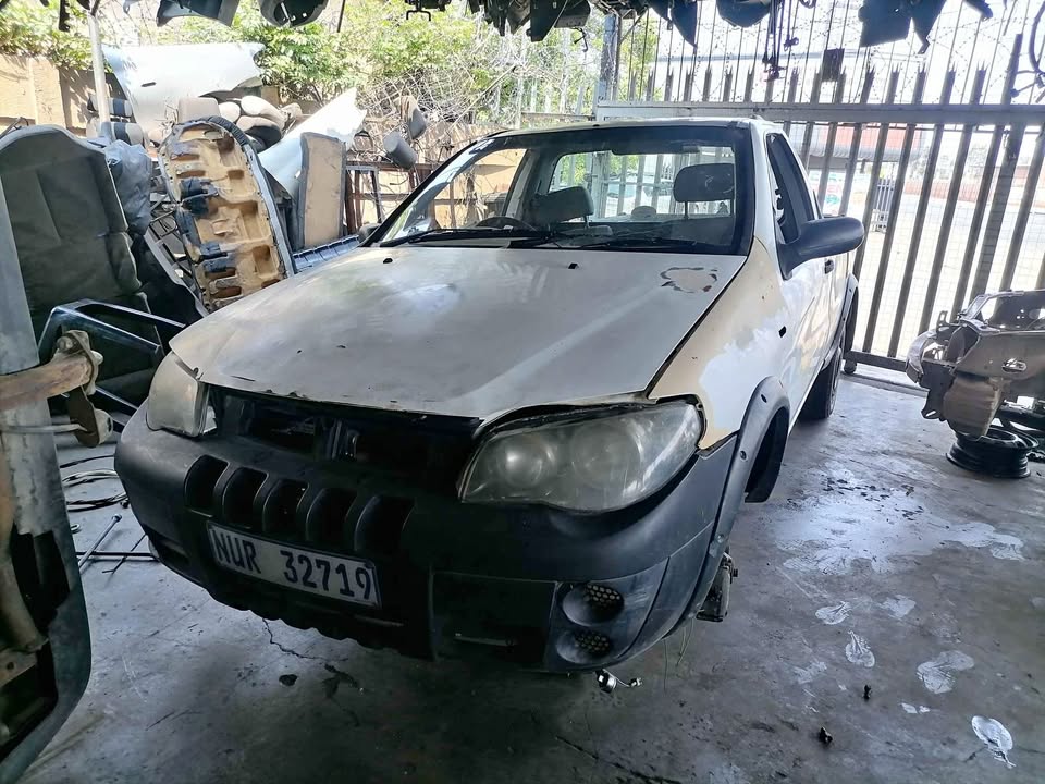 Fiat strada stripping for spares - Private Seller Fiat strada stripping for spares - Private Seller