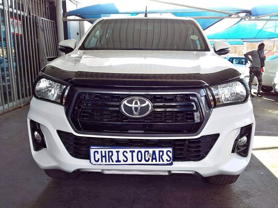 Used 2018 Toyota Hilux 2.4GD-6 double cab 4x4 SRX - Private Seller