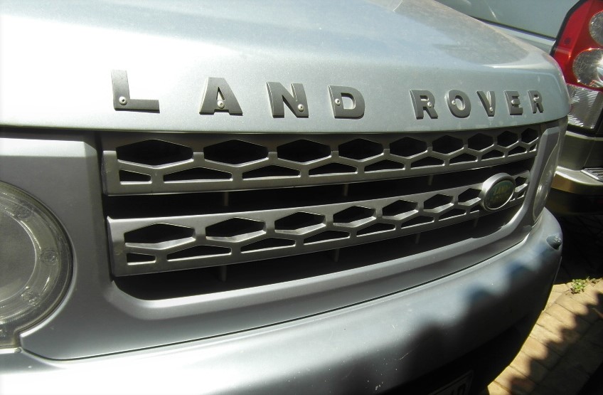 Land Rover Discovery 4 Grill for sale | AUTO EZI