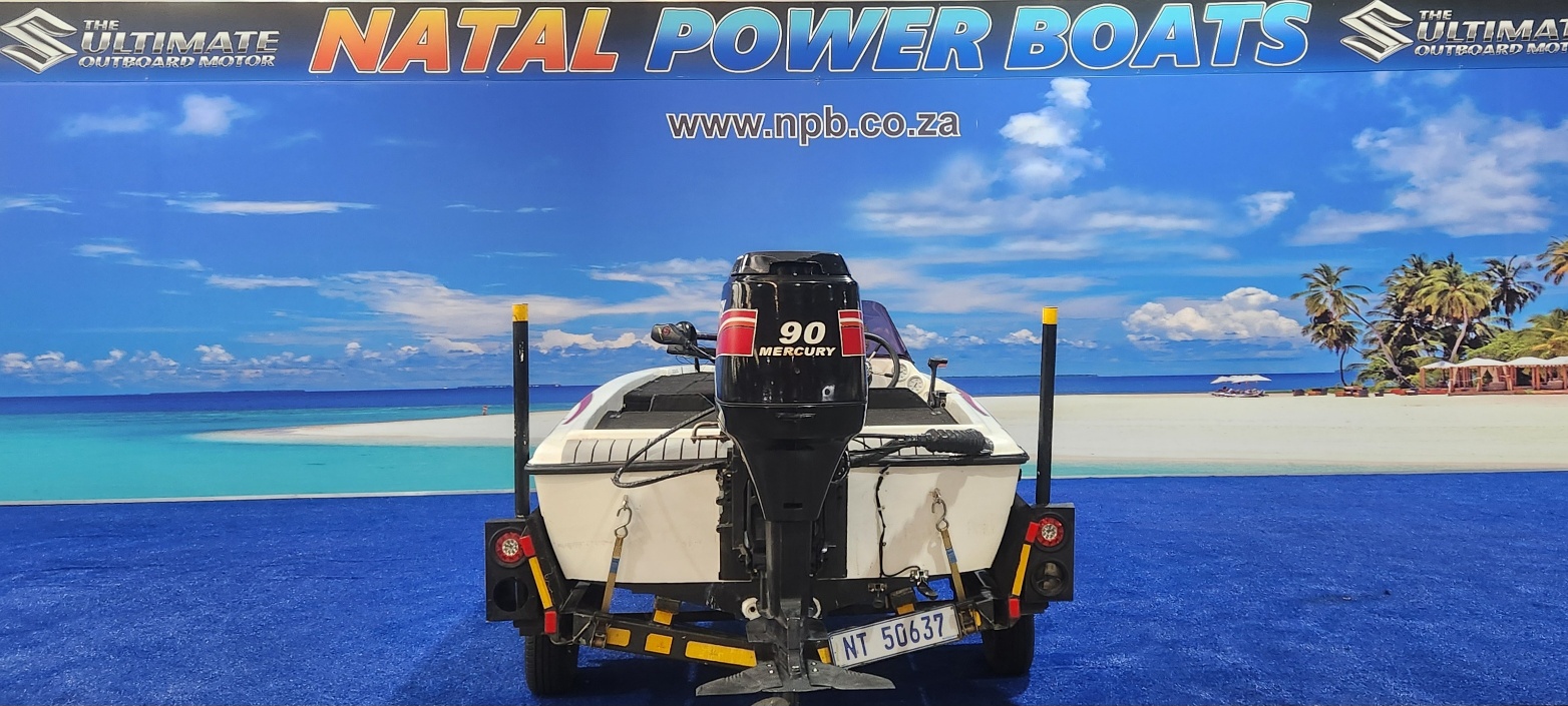 DRAGON FLY 15 FT ON TRAILER 90 HP MERCURY 2 STROKE