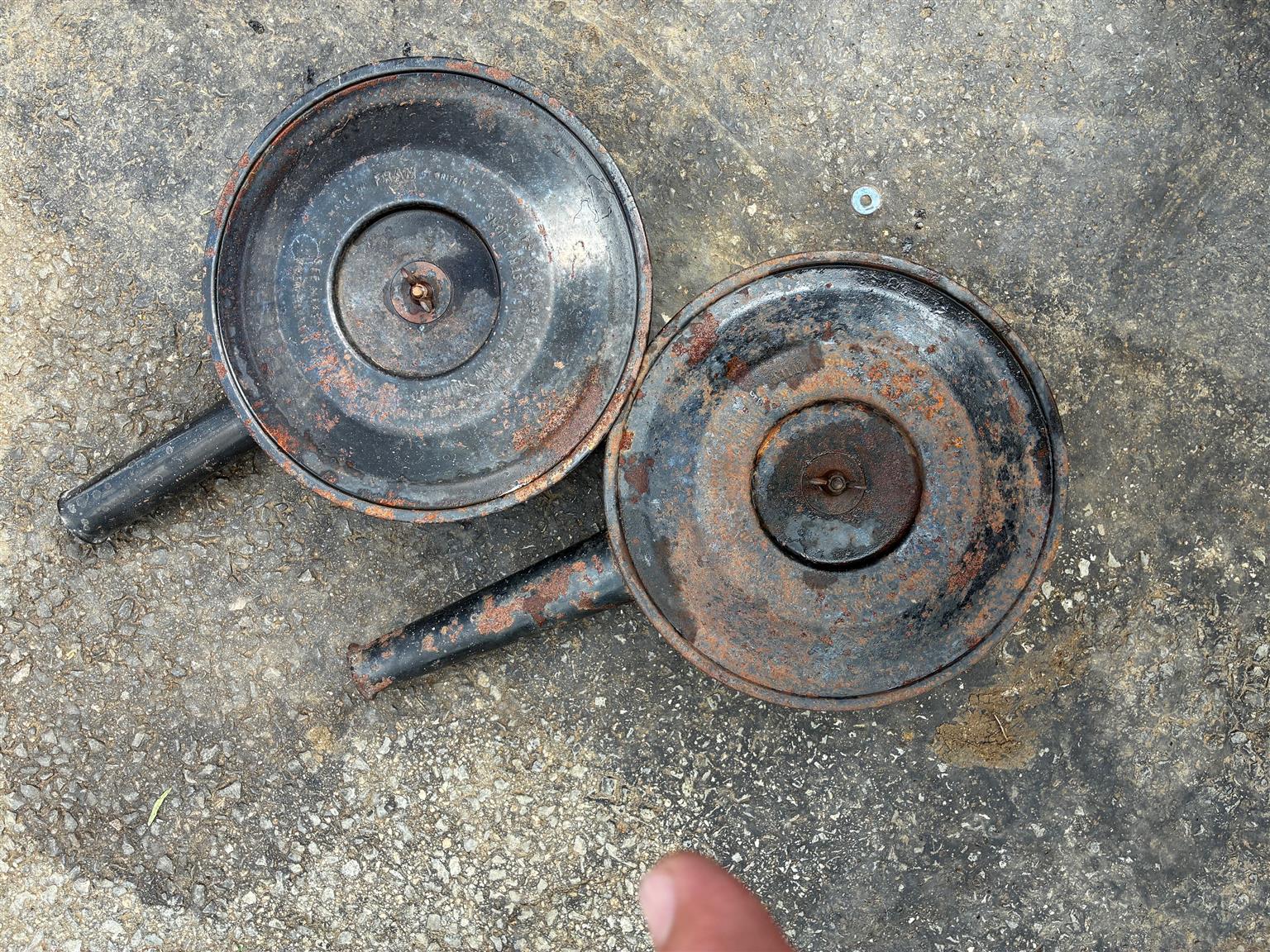 Air filter "Housing" Ford Escort - Private Seller