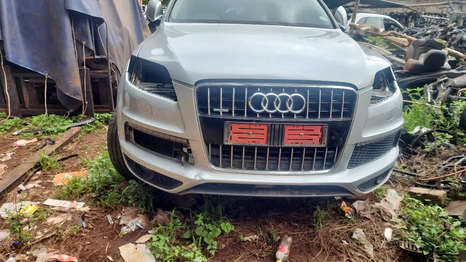 Audi Q7 2014 Model 3.0Tdi stripping For Spares - Private Seller Audi Q7 2014 Model 3.0Tdi stripping For Spares - Private Seller