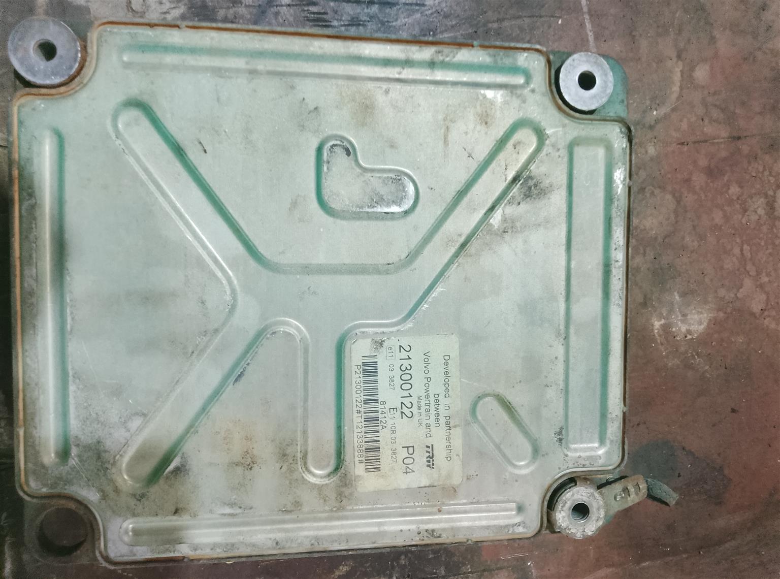 a Volvo D13F engine ecm for sale - Private Seller