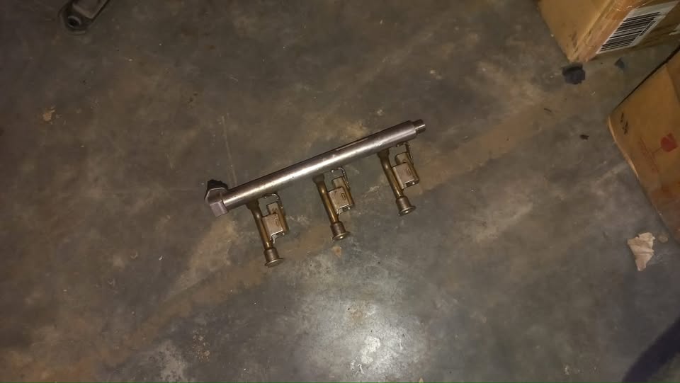 Ford ecoboost 1.0 fuel rail - Private Seller