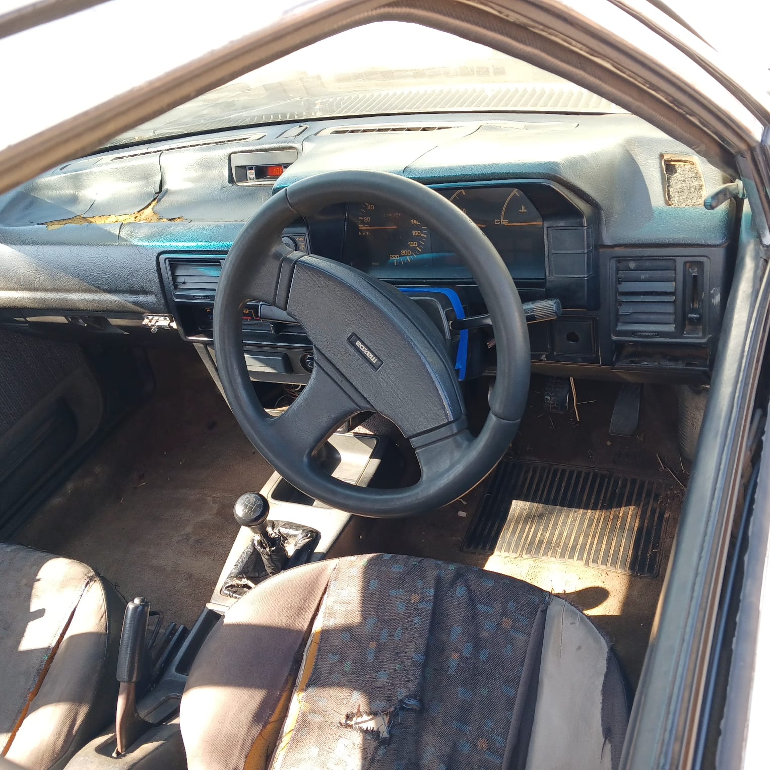 MAZDA 323 BODY PARTS FOR SALE CALL FOR INFO - Private Seller MAZDA 323 BODY PARTS FOR SALE CALL FOR INFO - Private Seller