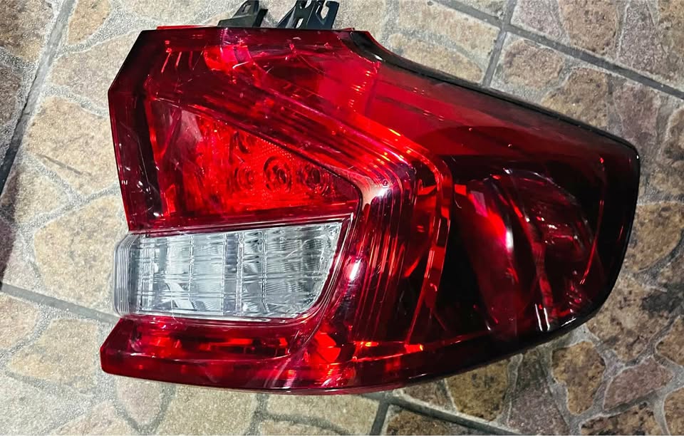 Suzuki Ertiga taillight - Private Seller Suzuki Ertiga taillight - Private Seller