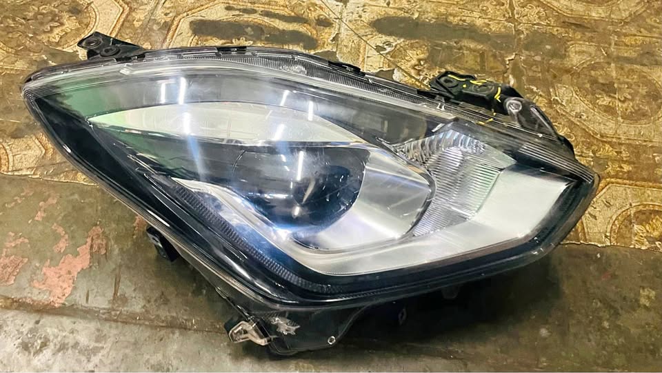 Suzuki Swift LED headlights - Private Seller Suzuki Swift LED headlights - Private Seller