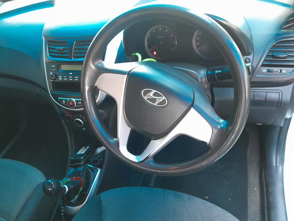2014 HYUNDAI ACCENT 1.6 MANUAL