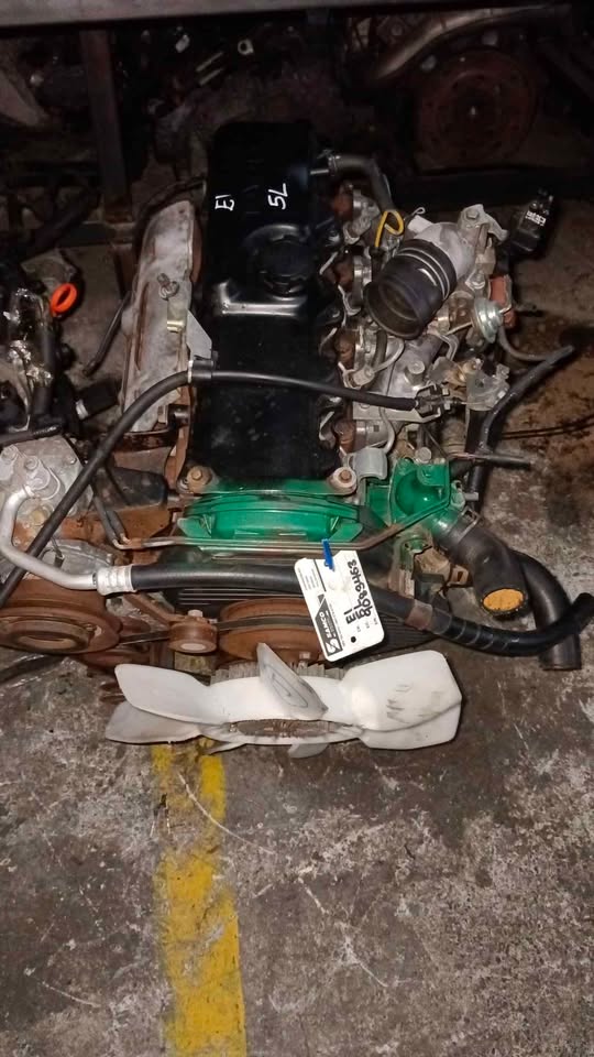 TOYOTA HILUX 5L ENGINES FOR SALE - Private Seller