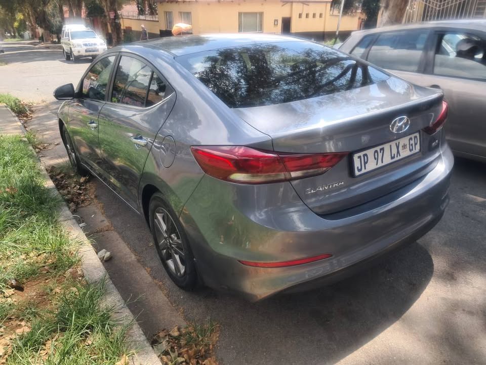 Hyundai Elentra 1.6 GLS Grey 2019 manual petrol