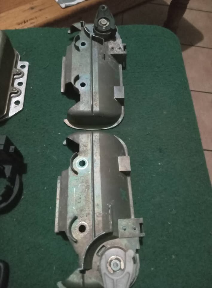 Opel corsa b 1.4 computer box, key , ignition and door locks - Private Seller Opel corsa b 1.4 computer box, key , ignition and door locks - Private Seller