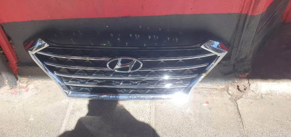 Hyundai Tucson Grill 2016/20 - Private Seller Hyundai Tucson Grill 2016/20 - Private Seller
