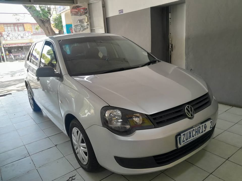 2013 VW POLO VIVO 1.4 HATCHBACK MANUAL