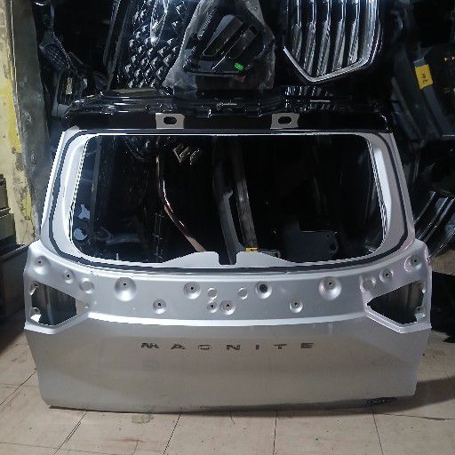 Nissan magnite tailgate - Private Seller Nissan magnite tailgate - Private Seller