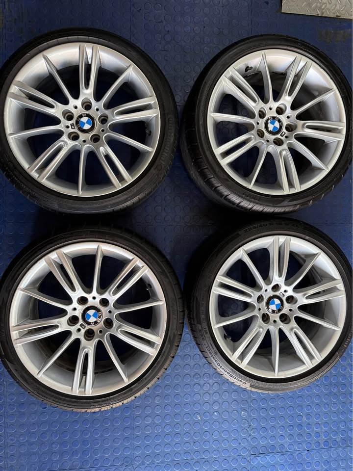 18 INCH BMW MOTORSPORT ORIGINAL DESIGN RIM SET WITH TYRES PRE-OWNED - Private Seller 18 INCH BMW MOTORSPORT ORIGINAL DESIGN RIM SET WITH TYRES PRE-OWNED - Private Seller