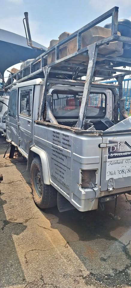 Mahindra bolero double cab stripping for spares - Private Seller Mahindra bolero double cab stripping for spares - Private Seller