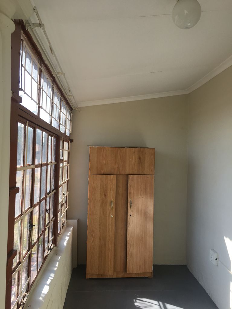 ROOM TO RENT IN HOUSE SILVERTON Junk Mail