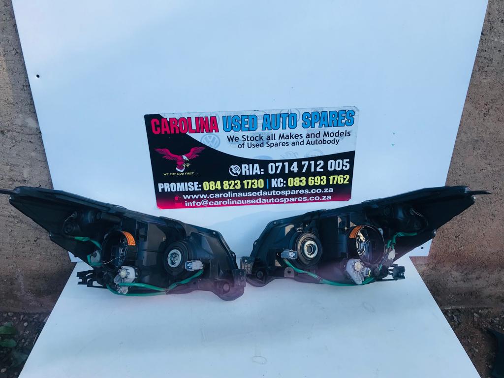 Subaru Forester left and right LED xenon headlights - Private Seller Subaru Forester left and right LED xenon headlights - Private Seller