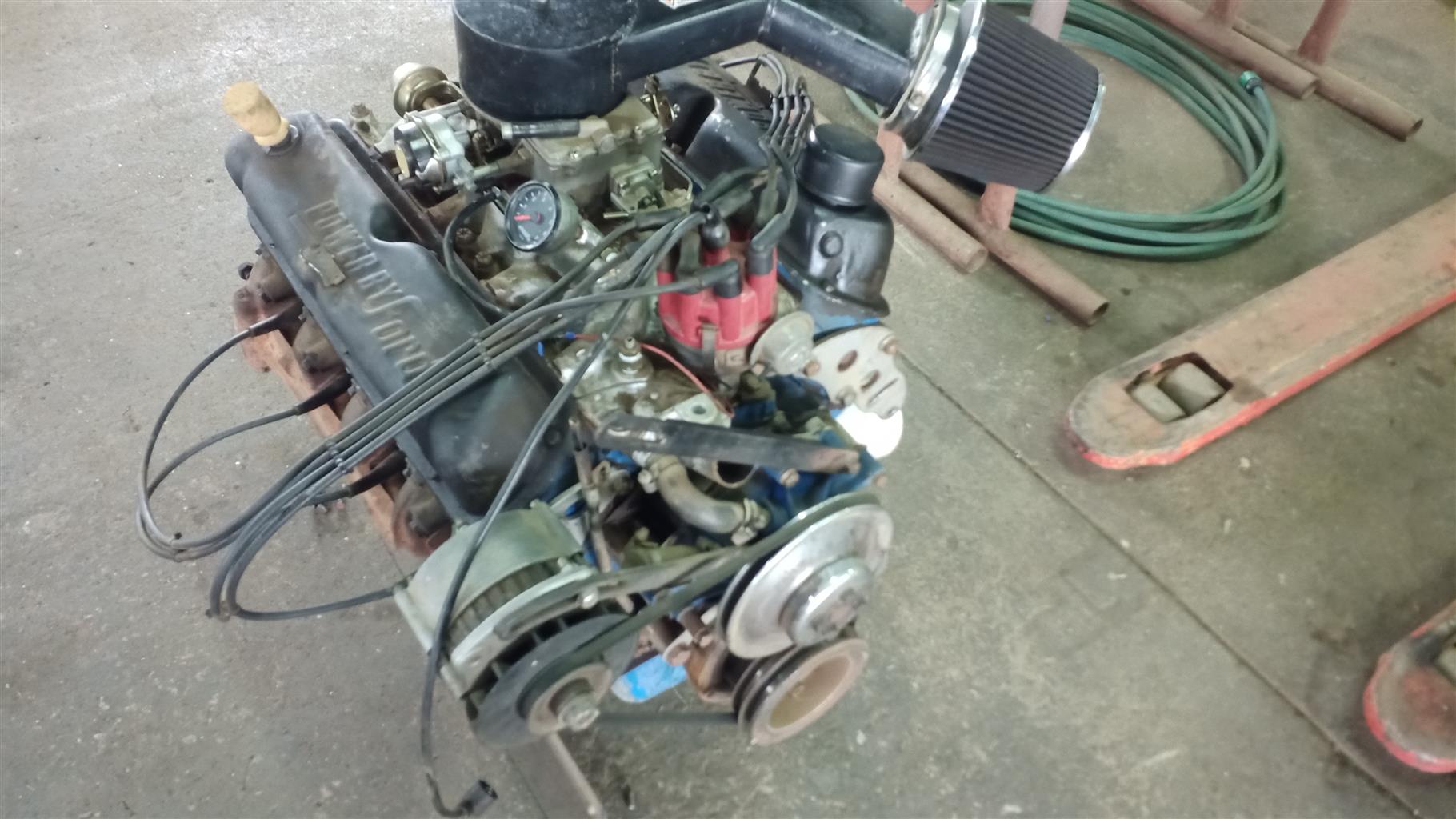 Ford 302 v8 - Private Seller