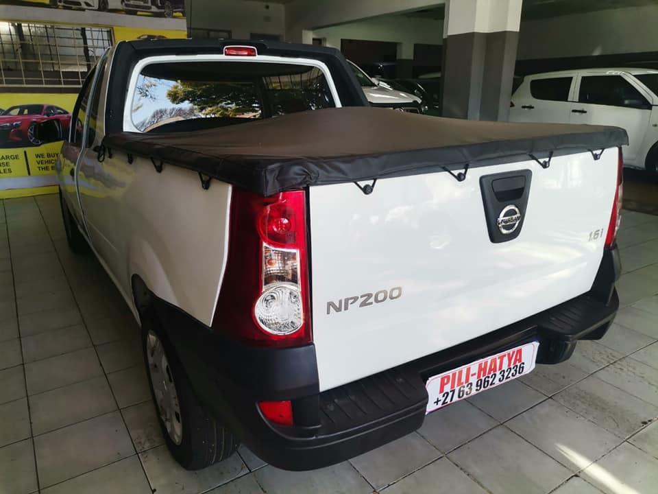 2016 NISSAN NP200 1.6 MANUAL